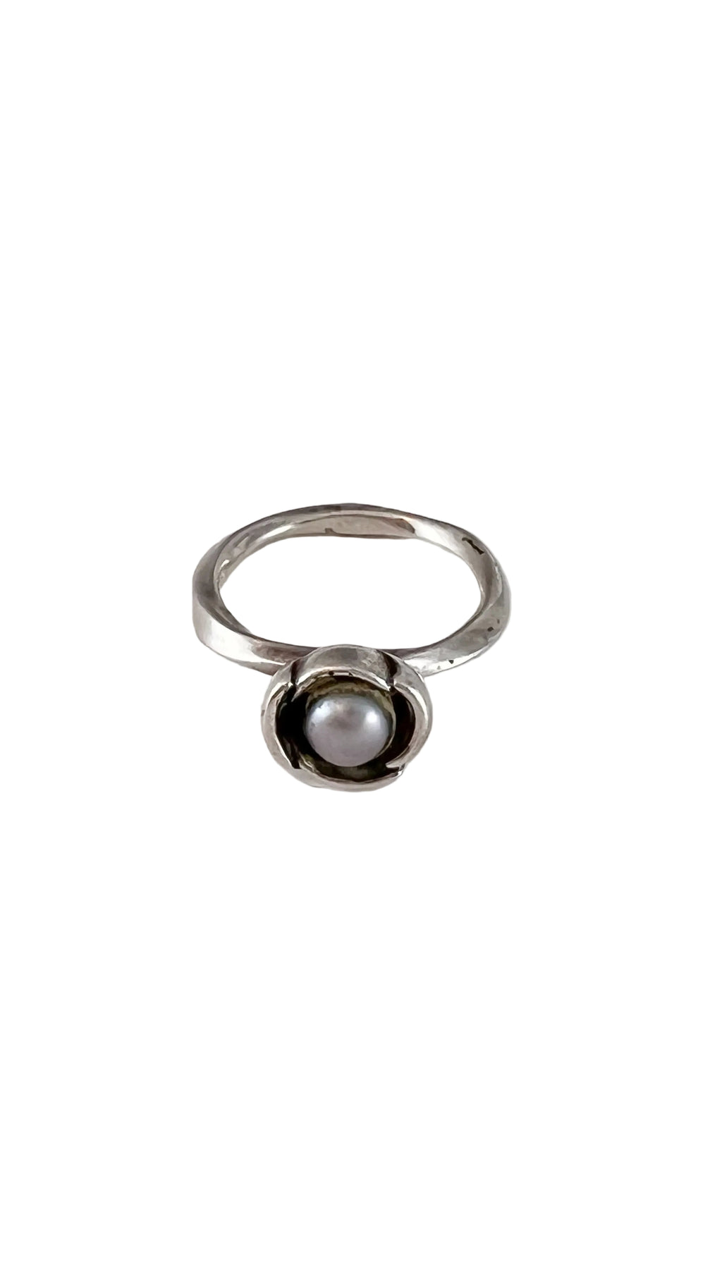 Vintage Sterling Silver Flower Ring with Pearl